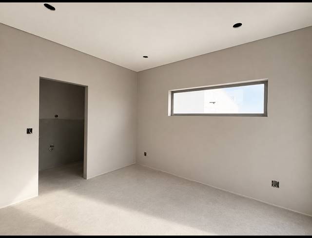 4 BEDROOM HOUSE FOR SALE IN SANDOWN